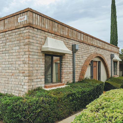 Hillsman Clinic: Scott Hillsman LAc clinic