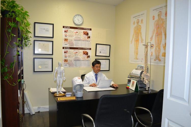 Phil's Acupuncture Clinic clinic