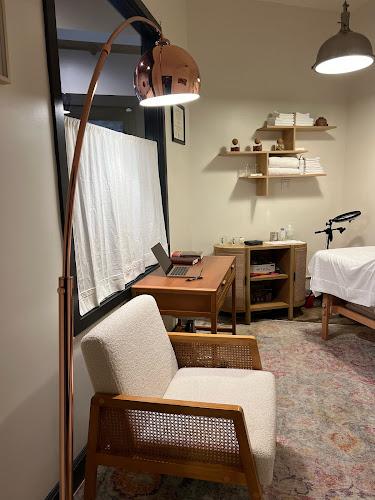 Acuterra Wellness Center clinic