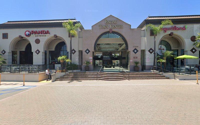 Foorooz Acupuncture Encino clinic