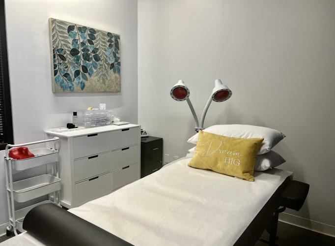 Acupuncture Integrative Medicine clinic