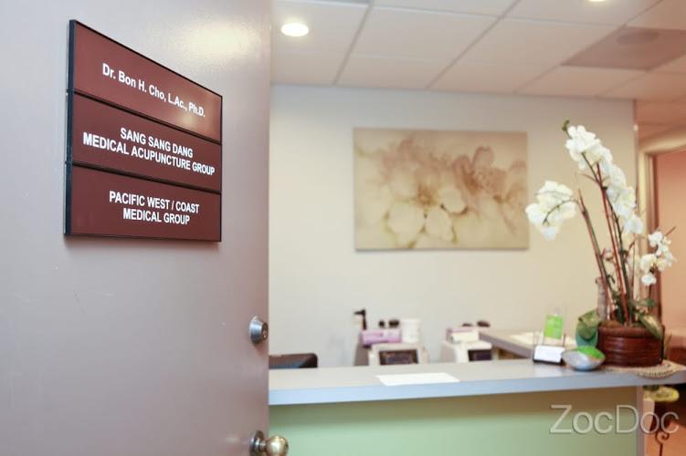 Dr. Bon H. Cho, LAc, PhD. clinic