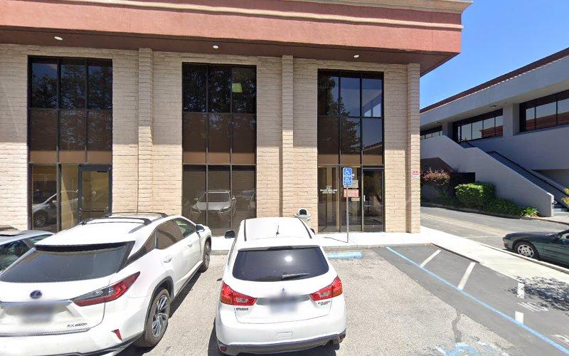 Hong Liu, L clinic
