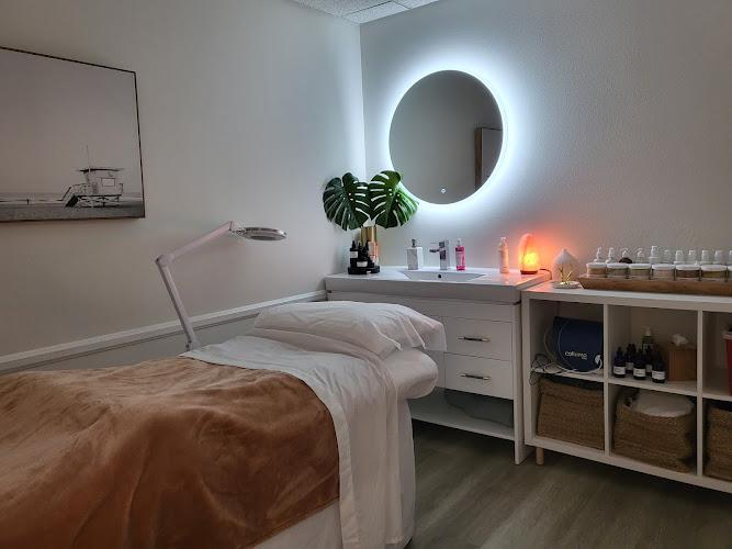 Acupuncture Facial By Jennifer clinic