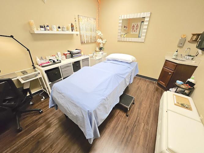 Dr Lee AcuSuccess clinic