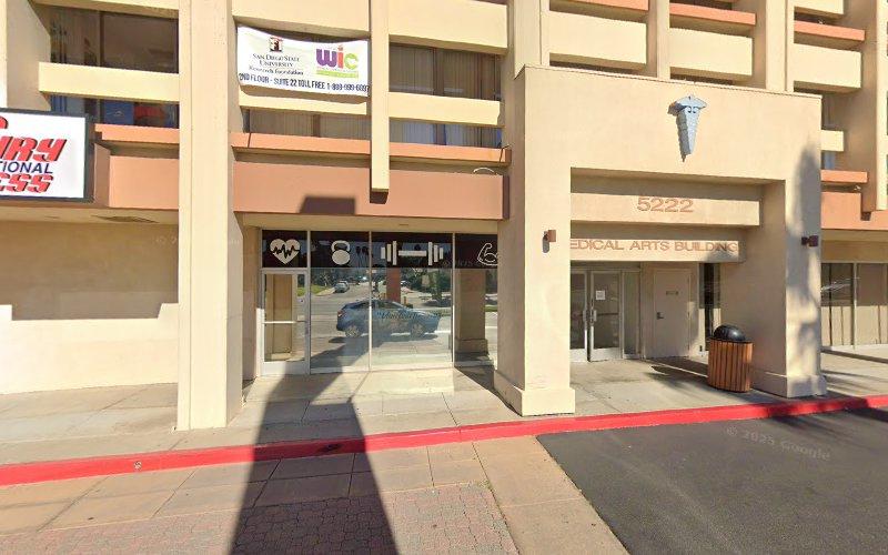 Tan Richard clinic