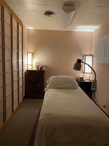 Heaven & Earth Acupuncture clinic