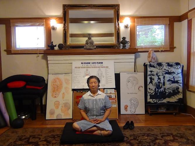Sun & Moon Acupuncture clinic