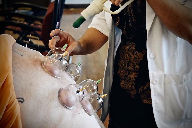 Erica Olstein, Acupuncturist clinic