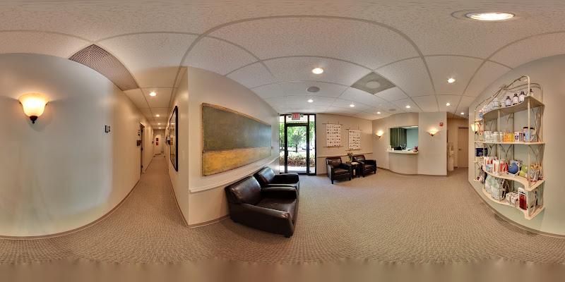 Mark A. Lewinter, LAC clinic