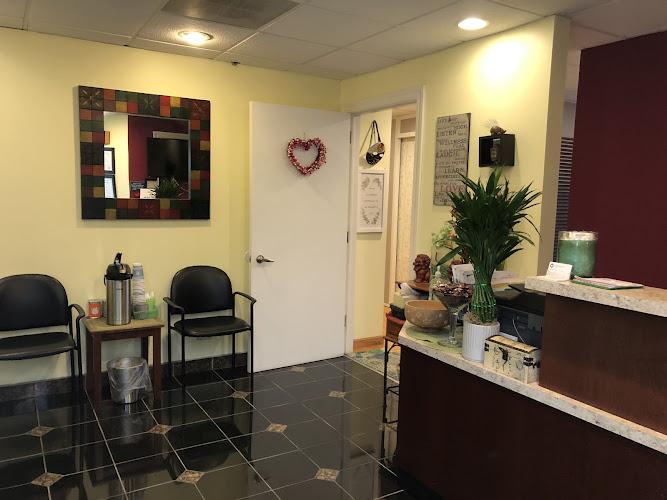Cindy Kudelka Acupuncture clinic