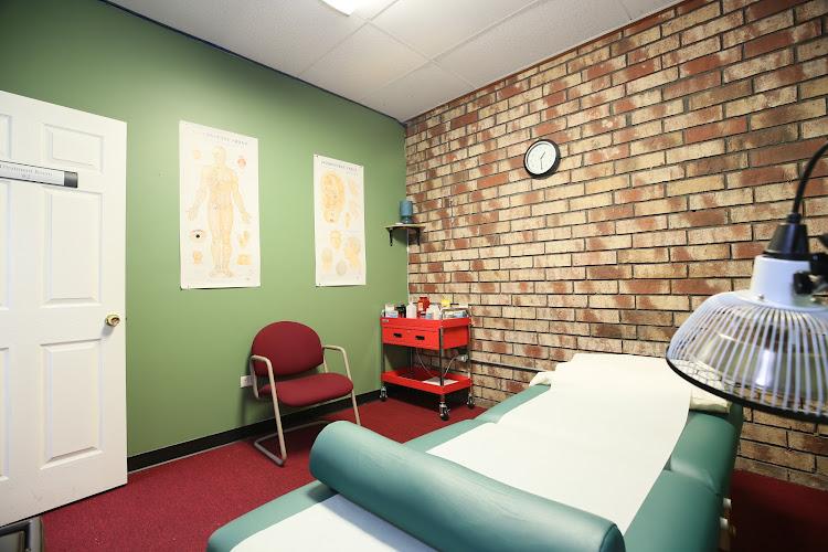 Revolution Acupuncture & Herbal Clinic clinic