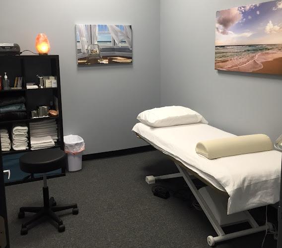 Sandra Wilkes, Acupuncturist clinic