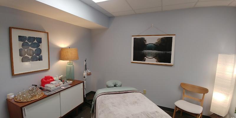 Four Gates Acupuncture clinic