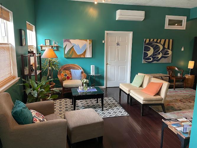 Lauren Potts Acupuncture clinic
