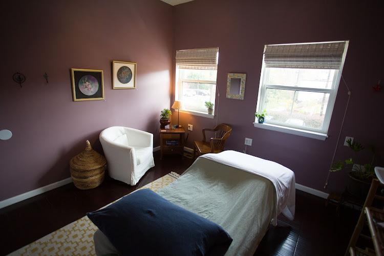 Well Rooted Acupuncture clinic