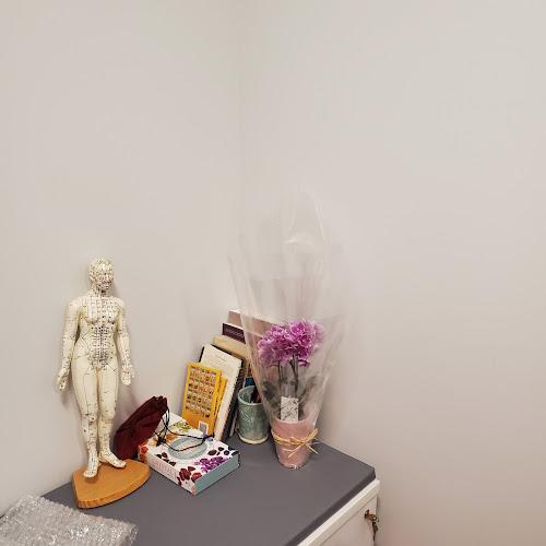 Healer Hui Acupuncture clinic