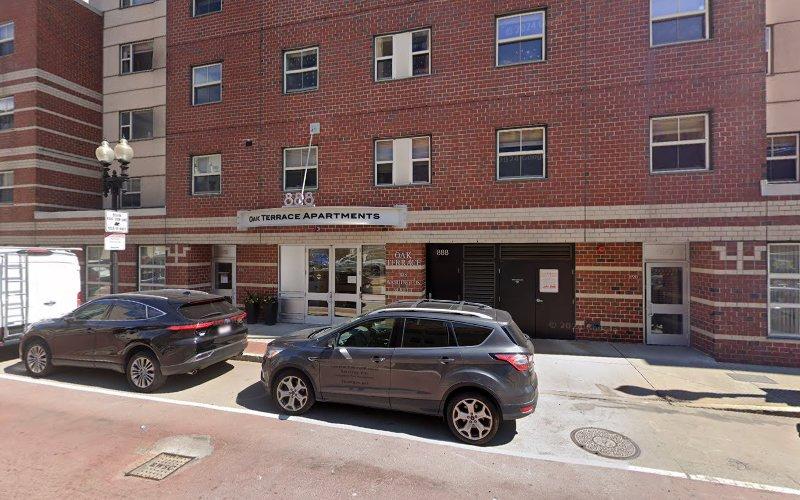 Sheng Zhuang Chiu, LIC clinic
