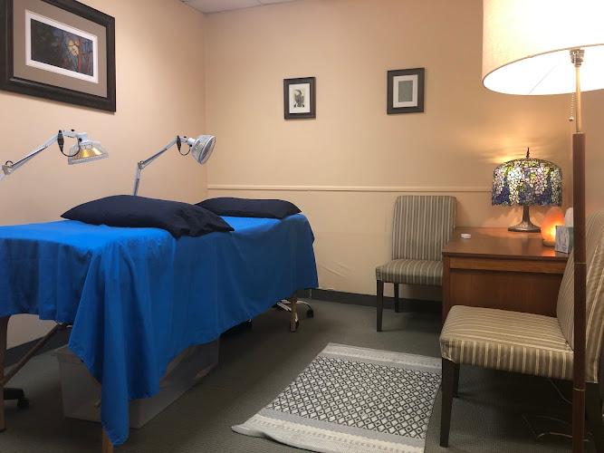 Merriam Park Acupuncture and Massage clinic