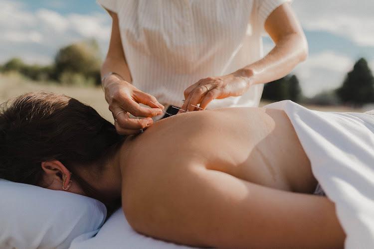 Mend Acupuncture clinic