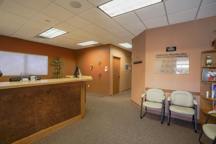 Johnson Chiropractic & Acupuncture clinic