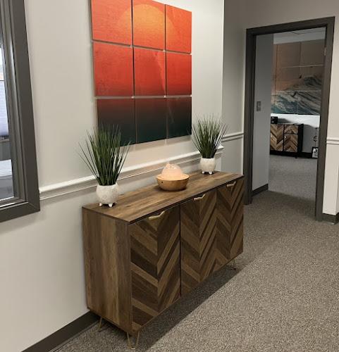 Solstice Acupuncture & Wellness clinic