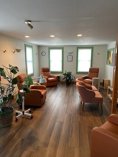 Collective Stillness Acupuncture clinic