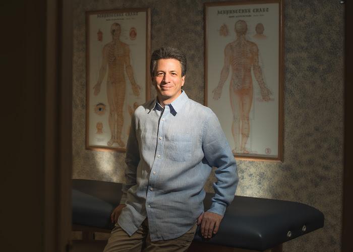 Robert Keller, L.Ac. clinic