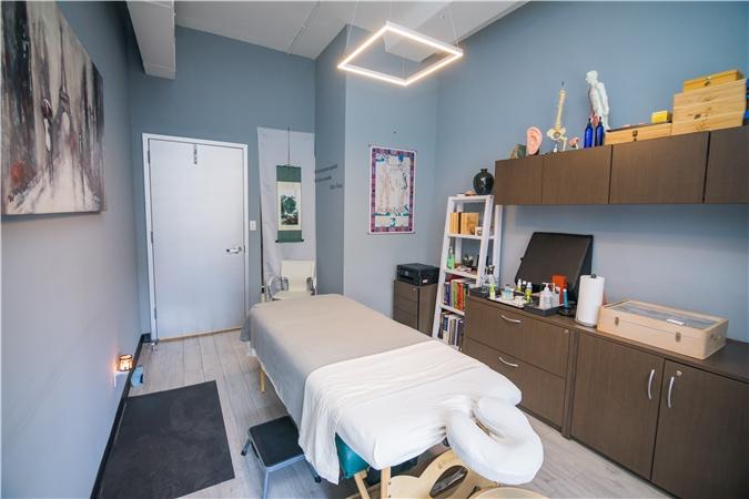 Lotus Heals clinic