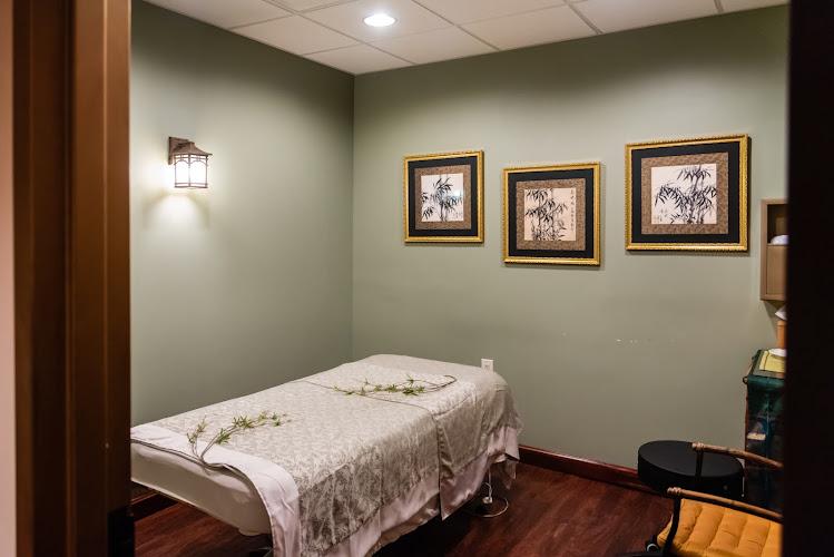Phoenix Eastern Medicine Center clinic