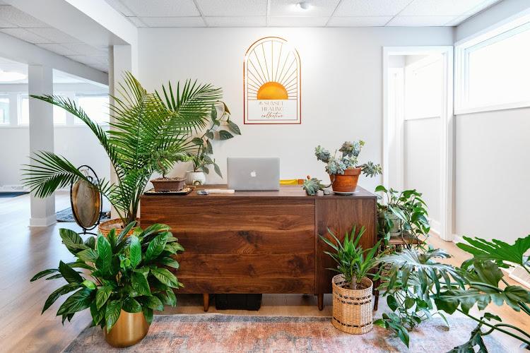 Sunset Healing Collective clinic