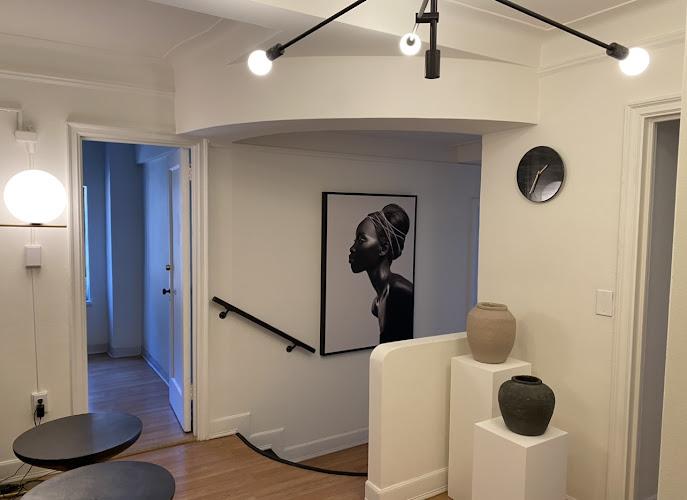 Dr. Travall's Acupuncture clinic