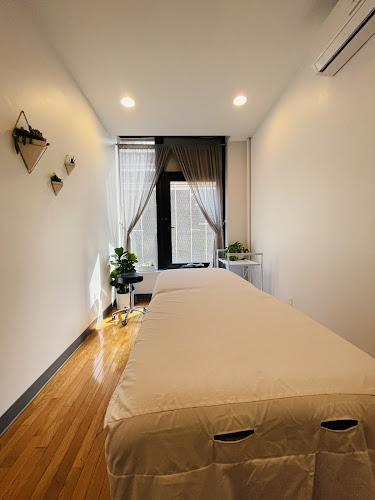 He Gu Acupuncture & Herbology PC clinic