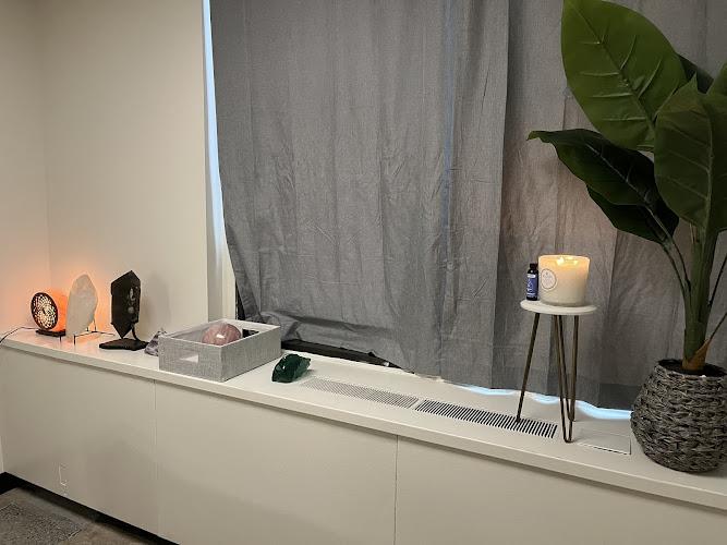 ZEST ACUPUNCTURE & PHYSICAL THERAPY clinic