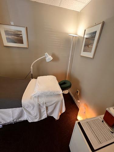 Acupuncture by Savannah clinic