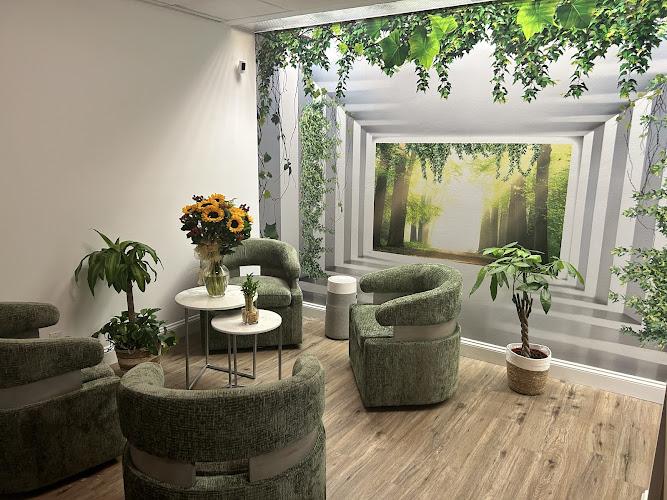 Riverdale Holistic Center - Riverdale clinic