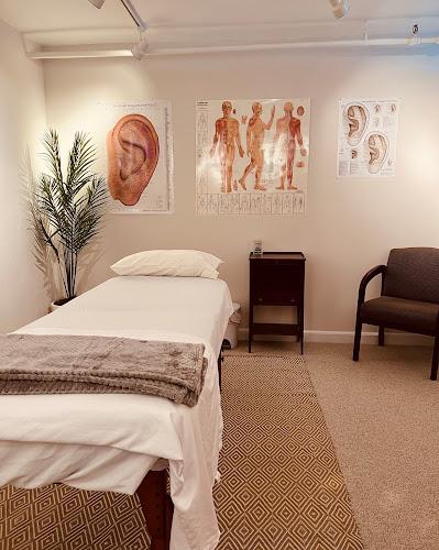 Silver and Sage Acupuncture clinic