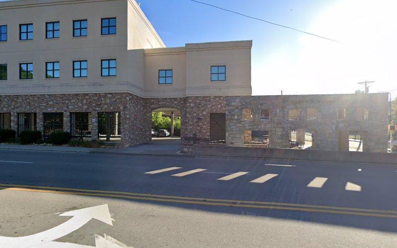 Burton Moomaw Acupuncture clinic