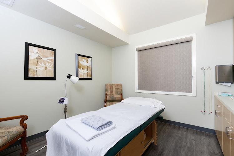 Amitabh Gumman, BAMS clinic
