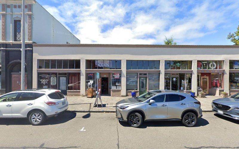 Luna Acupuncture & Wellness Astoria clinic