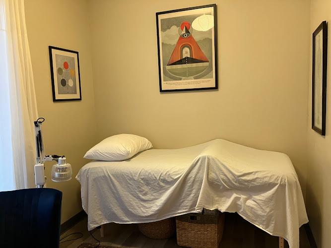 CMJ Acupuncture clinic