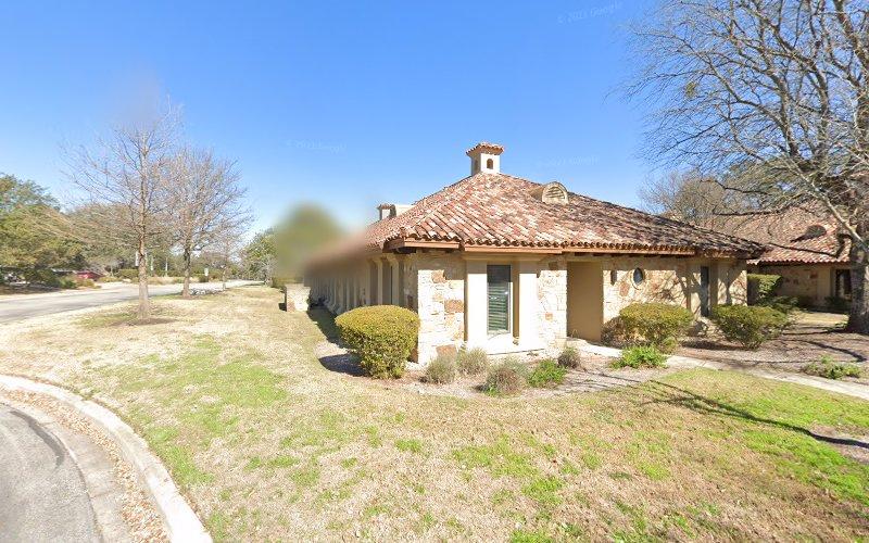 Bryn Kanuck clinic