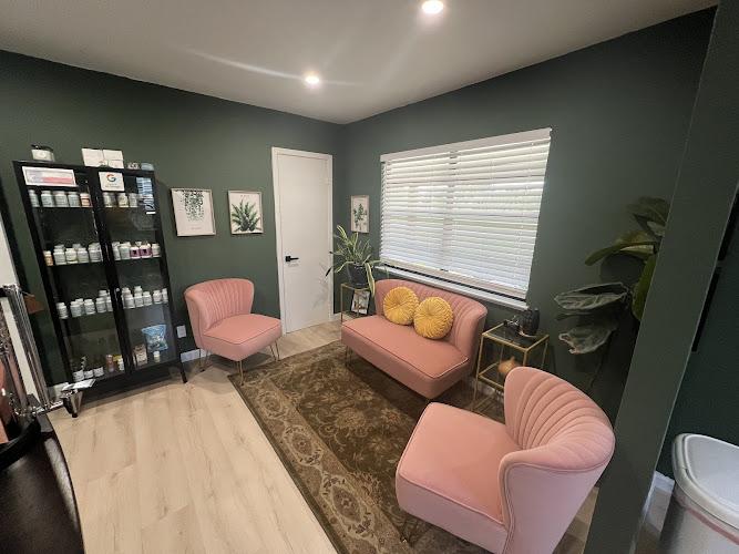 Admiring You Wellness clinic