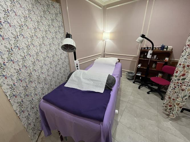 Ping's Clinic of Acupuncture & Herbs clinic