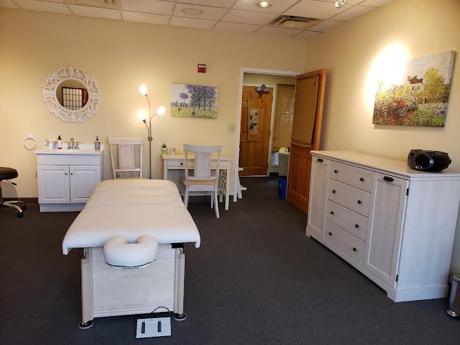 Wisdom Traditions Acupuncture clinic