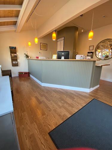 Issaquah Acupuncture and Herbs clinic