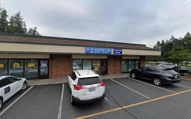 East To West Acupuncture clinic