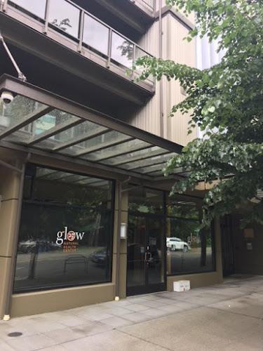 Glow Natural Health West Seattle clinic