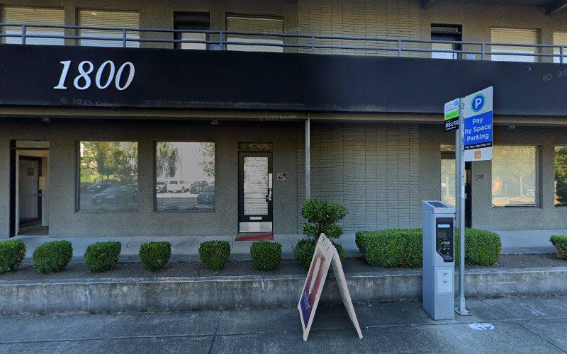 Hansen Tami clinic