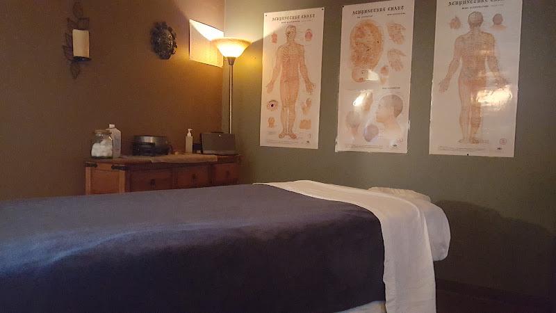 Robin Campbell L.Ac. LMT clinic